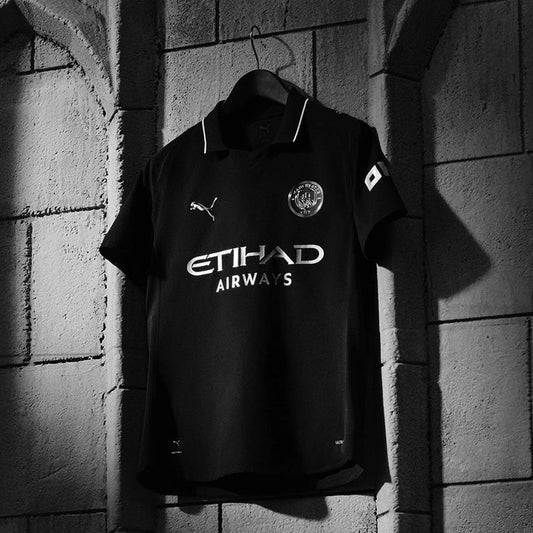 ⚽ Manchester City Black Edition Jersey & Shorts Set – Premium Embroidered (2024/25)
