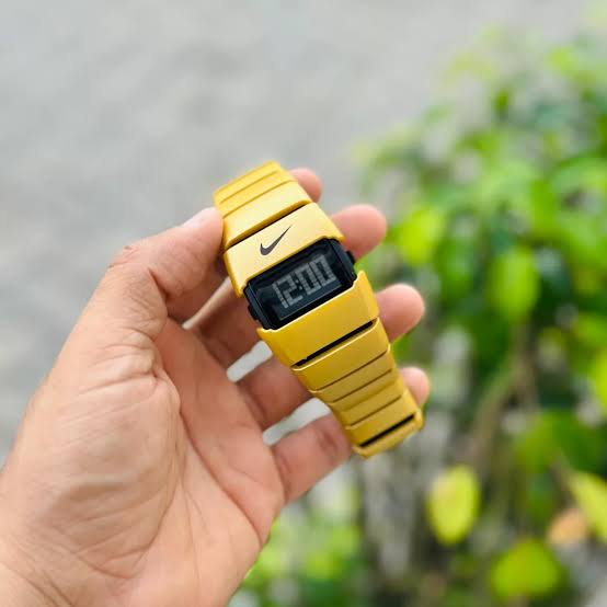 Premium Digital Sport Watch – Golden | AthleZone